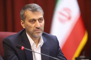 ممنوعیت ورود خودروهای لوکس به مناطق آزاد تجاری و صنعتی