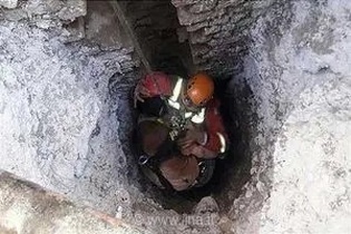 جان باختن 2 نفر بر اثر سقوط در چاه فاضلاب روستای رودباران شهرستان اراک