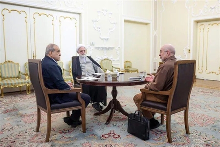 مصوبه سران قوا برای بازسازی خسارت‌های جنگ ابلاغ شد
