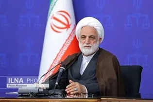 دیدار صمیمانه رئیس قوه قضائیه با خانواده شهید سپهبد سیدعبدالرحیم موسوی در سفر به شهر مقدس قم