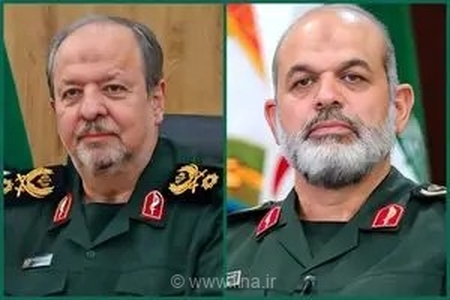 تبریک فرمانده سپاه به سرپرست وزارت دفاع به مناسبت روز صنعت دفاعی