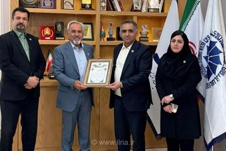 علیرضا پازوکی رئیس جدید اتحادیه صادرکنندگان قزوین شد