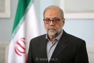 دبیر شورای عالی امنیت ملی: عملیات‌های انتقام‌جویانه علیه مواضع آمریکا تا تسلیم کامل دشمن ادامه خواهد داشت
