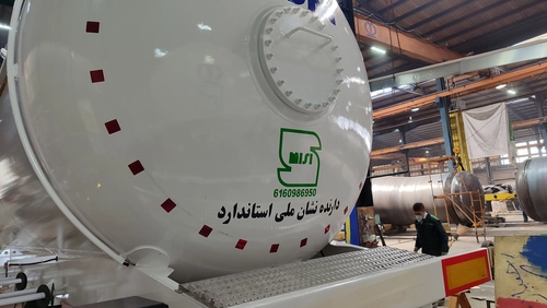 آذربایجان غربی: بازدید از کارخانه‌های تولید نوشیدنی و تریلر با هدف ارتقای کیفیت