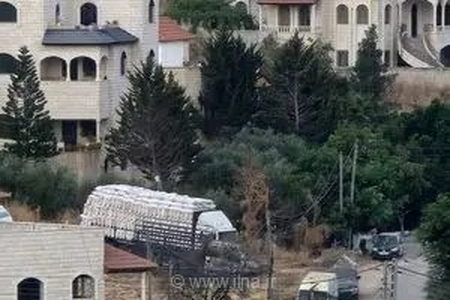 یورش گسترده نظامیان اسرائیلی به کرانه باختری و زخمی شدن هشت فلسطینی در پی حملات شهرک‌نشینان