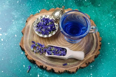 مصرف گل‌گاوزبان: خطرات احتمالی و موارد احتیاط