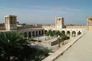 پرداخت ۳۲۴ میلیارد ریال تسهیلات برای تکمیل ۱۵ طرح سرمایه‌گذاری گردشگری در هرمزگان