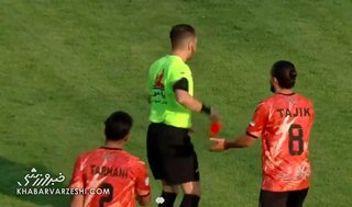 اخراج بازیکن مس شهر بابک در مقابل پرسپولیس؛ تاثیری بر روند بازی؟