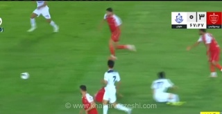 اخراج بازیکن ملوان در دیدار با پرسپولیس؛ ۱۰ نفره شدن تیم انزلی‌چی