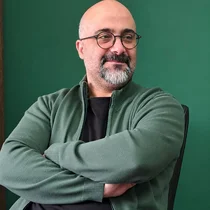 صدرا مذهب‌یوسفی دبیر بخش «سرزمین من» جشنواره هنرهای تجسمی فجر شد