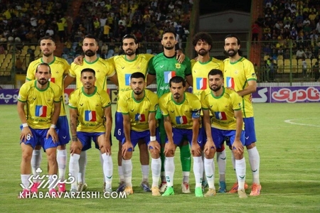پیام صلح هواداران صنعت نفت آبادان به تراکتوری‌ها پیش از دیدار