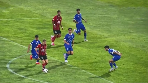 گل تراکتور به استقلال با VAR مردود اعلام شد