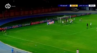 گل اول صنعت نفت آبادان در مقابل آلومینیوم با ضربه طاهران
