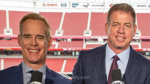 احتمال تغییر تیم برای چهره‌های محبوب گزارشگری NFL همچون جو باک و تروی آیکمن