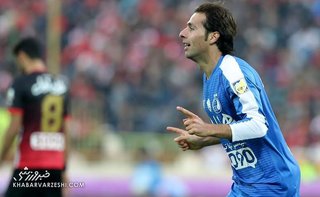 تساوی جنجالی دربی تهران؛ داور وقت اضافه گرفت تا پرسپولیس گل بزند