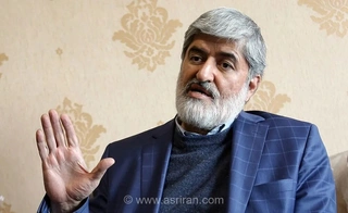 علی مطهری: شورای نگهبان آدم فرستاده بود که ببیند همسر من چادری است یا نه؟!