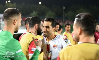 پایان رویای بازگشت به پرسپولیس؛ وحید امیری رسماً قرارداد خود را با باشگاه فولاد خوزستان تمدید کرد
