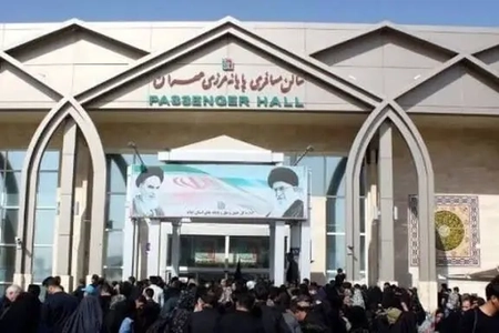 مرز مهران باز است/ تکذیب شایعه بسته شدن گذرگاه