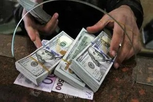 قیمت دلار و یورو در مرکز مبادله ایران امروز یکشنبه افزایش یافت