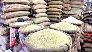 جریمه یک میلیارد و ۴۰۰ میلیون ریالی برای قاچاقچی برنج در خرم‌آباد