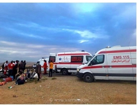 ۲۵ مصدوم در حادثه واژگونی مینی‌بوس دانش‌آموزان در شهرستان دیر