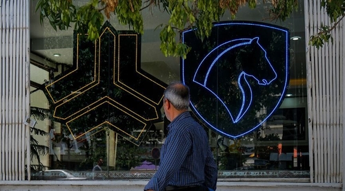 واکنش بازار خودرو به تحریم‌ها و افزایش نرخ ارز؛ از جهش قیمت ۲۰۷ تا نوسان در وارداتی‌ها