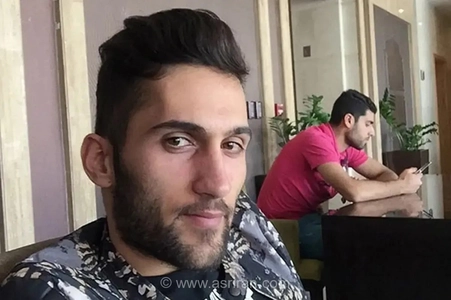پیام تبریک مهدی طارمی به پیام صادقیان در برنامه فوتبال برتر
