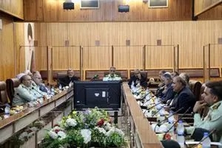 تعهد مجمع نمایندگان تهران به تقویت فراجا؛ اولویت‌بخشی به اعتبارات معیشتی و بازسازی تجهیزات آسیب‌دیده انتظامی