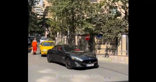 شتاب ناگهانی مازراتی در خیابان فرشته و برخورد با خودروی دیگر