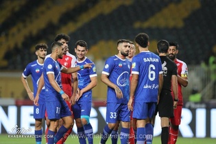 اعتراض باشگاه استقلال به ضربه کنعانی‌زادگان به آقاسی در دیدار با پیکان