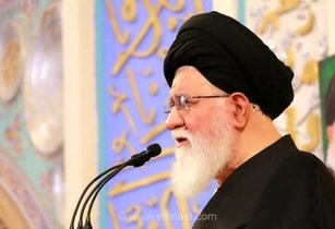 علم‌الهدی در نماز جمعه مشهد: آمریکا تجهیزات نظامی دارد اما از قدرت ایمان و نصرت الهی بی‌بهره است