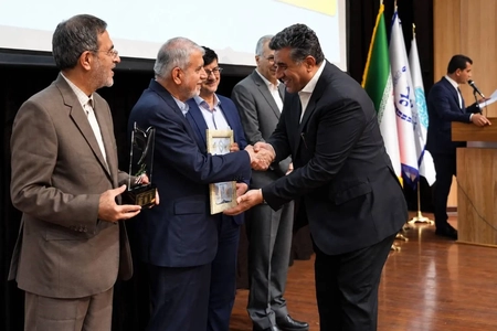 کسب جایزه ملی تعالی صنعت گردشگری توسط شرکت توسعه گردشگری ایران