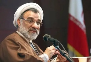 خسروپناه: انسجام ملی مهم‌ترین مسئله امروز است/ دولت نقش تسهیل‌گر در اقتصاد ایفا کند