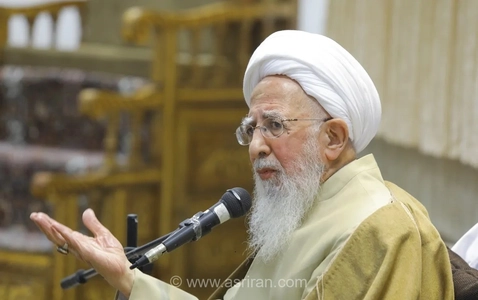 آیت‌الله جوادی آملی: با هر کسی که وحدت اسلامی را هدف قرار دهد، حتی با لباس روحانیت مبارزه کنید