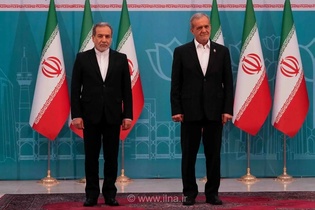 قدردانی وزیر امور خارجه از رئیس جمهور به دلیل انتخاب وزارت خارجه به عنوان دستگاه برگزیده