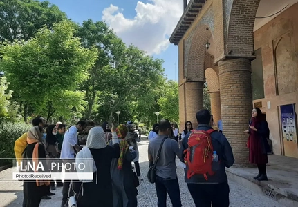 نمایشگاه اقتصاد گردشگری فارس؛ گامی برای درآمدزایی از ظرفیت‌های استان