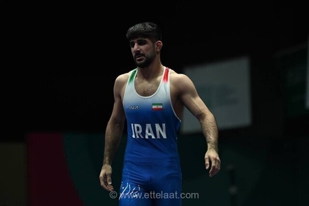 سعید اسماعیلی، قهرمان جهان و المپیک کشتی فرنگی، برای شرکت در جام پیتلانسکی عازم لهستان شد