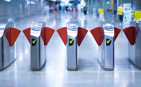 صعود قیمت بیت‌کوین و تقابل با سطح کلیدی؛ آیا بازار خرسی واقعاً به پایان رسیده است؟