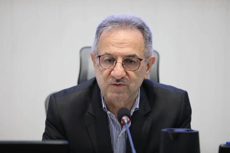 رئیس‌جمهور با هواپیمای اختصاصی ۱۰ تن مواد اولیه دارو از هند آورد