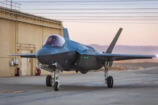 تحویل جنگنده‌های F-16V به تایوان در میان تنش‌ها با چین