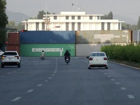 سرکوب اعتراضات در پاکستان پیش از راهپیمایی برای آزادی عمران خان