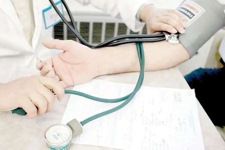 پزشکان عمومی؛ از طبابت تا مسافرکشی به دلیل مشکلات معیشتی