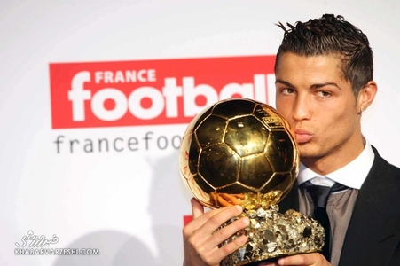رونالدو در اوج افتخار؛ پیام ویژه CR7 به هواداران