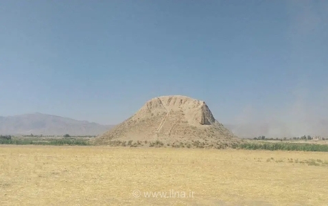 ۹۵ سال از ثبت ملی تل ضحاک فسا گذشت/ تاکید بر حفاظت از این اثر تاریخی