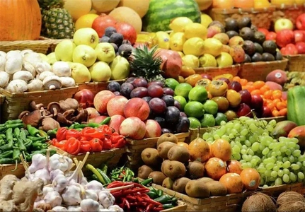 صادرات بیش از 102 هزار تن گوجه‌فرنگی و پیاز از فارس در نیمه اول سال