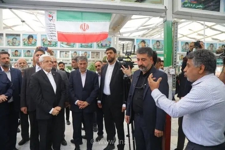 سفر عارف به قم؛ دیدار با مراجع و افتتاح واحدهای صنعتی