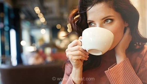 تغییرات کافئین قهوه از دانه تا فنجان: چه عواملی مؤثرند؟