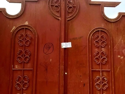 توقف ساخت‌وساز غیرمجاز در بافت تاریخی مهریز به دستور دادستان