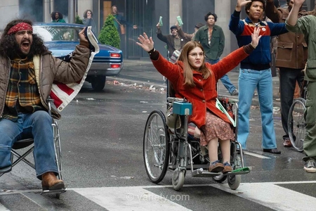جشنواره تورنتو با فیلم 'Being Heumann' به کارگردانی سیان هدر آغاز شد؛ یک مدعی جدی برای اسکار