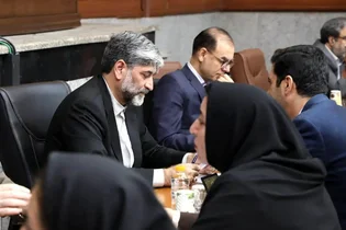 دیدار رئیس کل دادگستری تهران با ۱۴۵ شهروند برای رسیدگی به مشکلات حقوقی